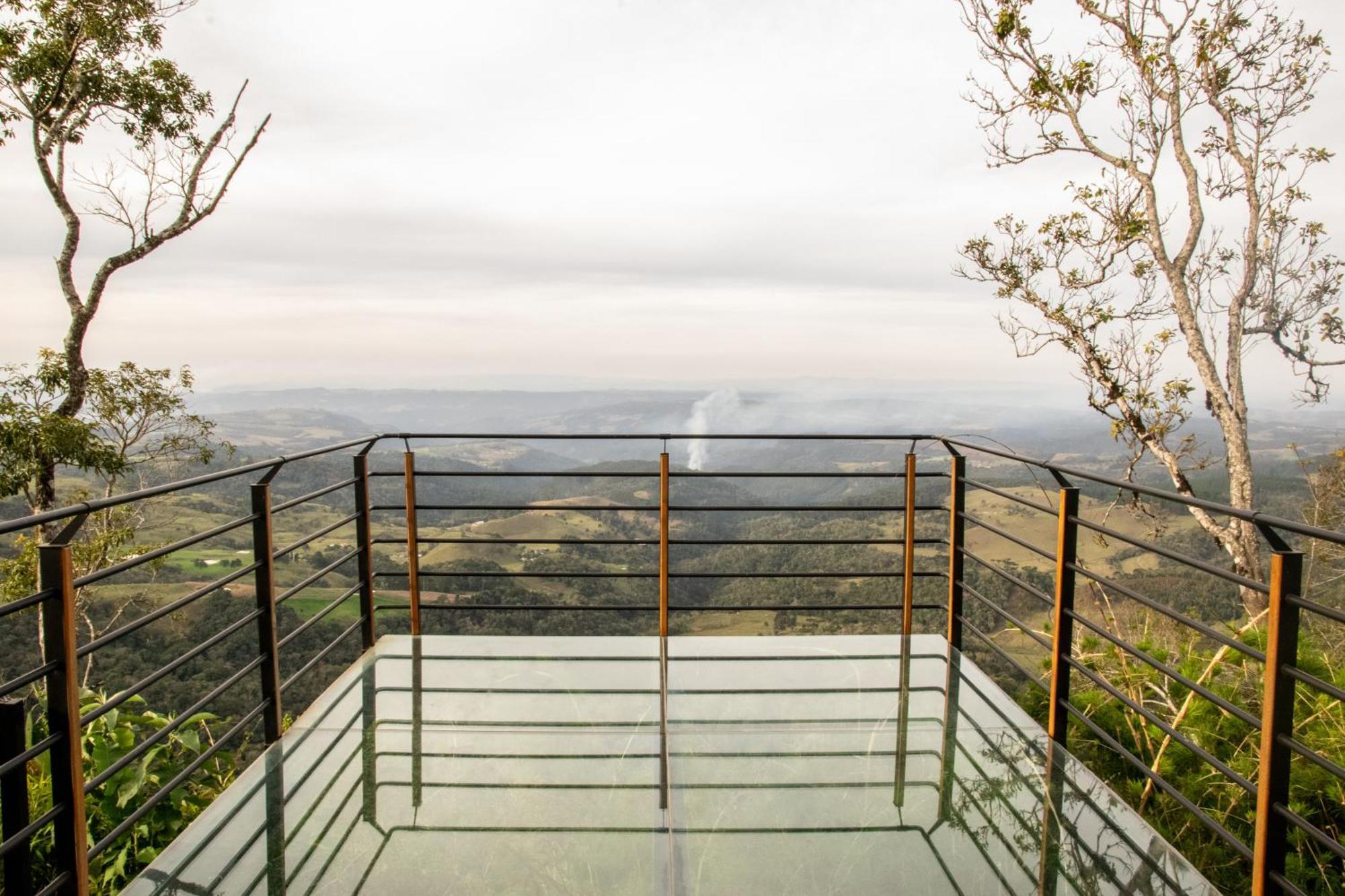 Caminho Das Nuvens - Cabanas De Montanha Bom Retiro  Exteriör bild